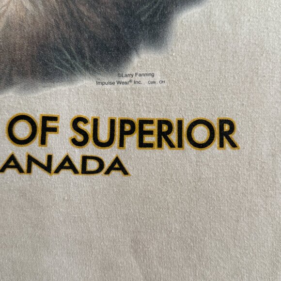 Secondhand Oceanic, North of Superior Canada Wolf T-Shirt - Picture 3 of 3